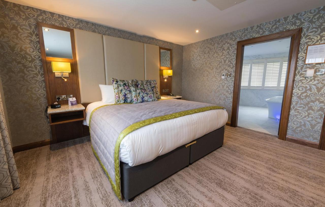 The Valley Hotel & Carriage Gardens Fivemiletown Luaran gambar